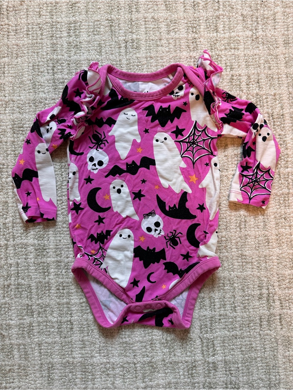 Little Sleepies Frightful Friends Bodysuit - 6-12 months but runs big